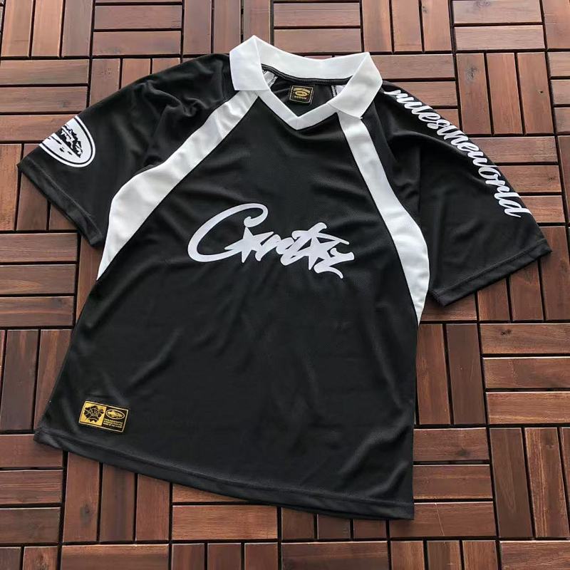 CORTEIZ T-SHIRT 33122872 (im 180CM 68KG iwear size M in the photo)