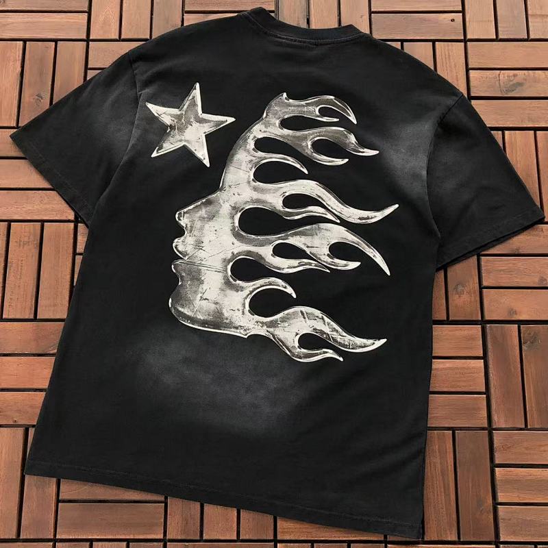 HELLSTAR T-SHIRT 55012928 (im 185CM 80KG iwear size S in the photo)