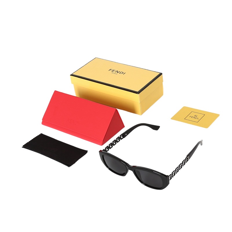FENDI SUNGLASSES 88053171