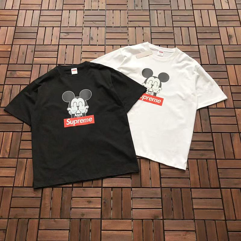 SUPREME T-SHIRT 55040264 (im 180CM 68KG iwear size L in the photo)