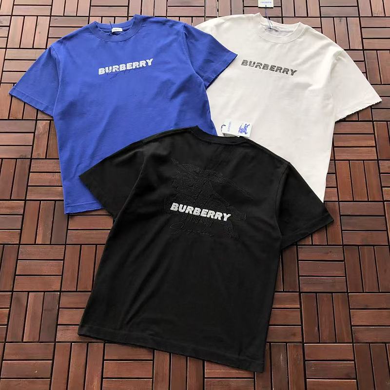 BURBERRY T-SHIRT 55060503 (im 185CM 80KG iwear size M in the photo)