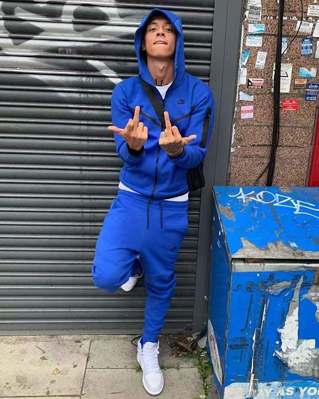 TF 2020 CU4489-480 zip-up coat CU4495-480 pants (im 180CM 68KG iwear size S in the photo)