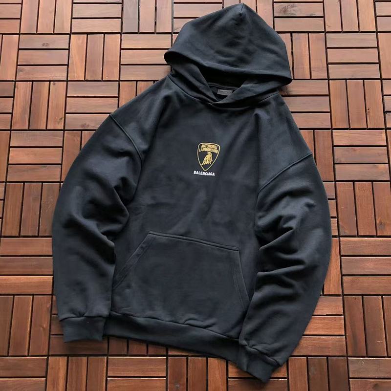 BALENCIAGA HOODIE 11102923 (im 176CM 60KG iwear size M in the photo)