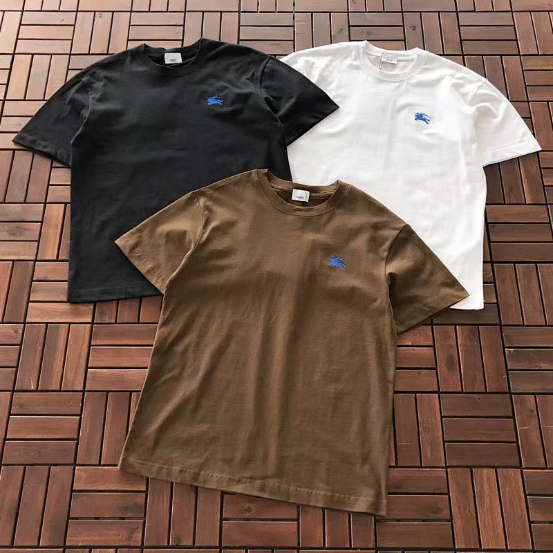 BURBERRY T-SHIRT 33121518 (im 180CM 68KG iwear size M in the photo)