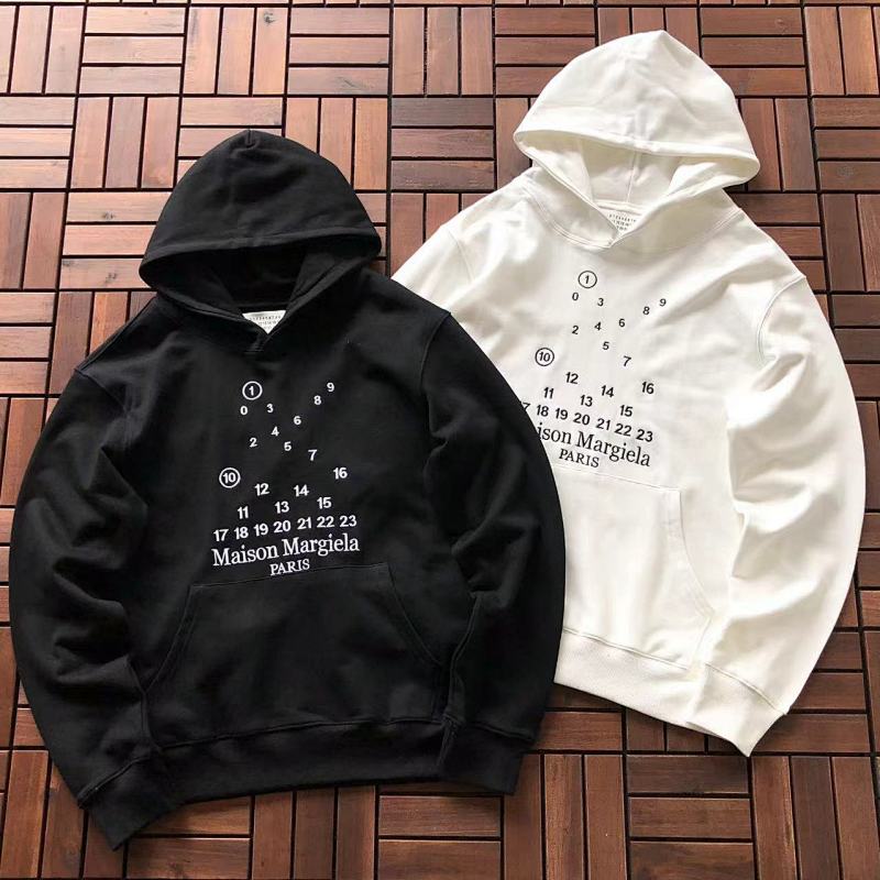 MAISON MARGIELA HOODIE 22040133