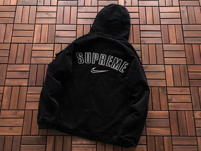 NIKE& SUPREME COTTON JACKET 44112703 (im 176CM 58KG iwear size S in the photo)