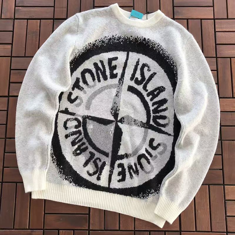 STONE ISLAND SWEATER 11120321 (im 180CM 68KG iwear size L in the photo)