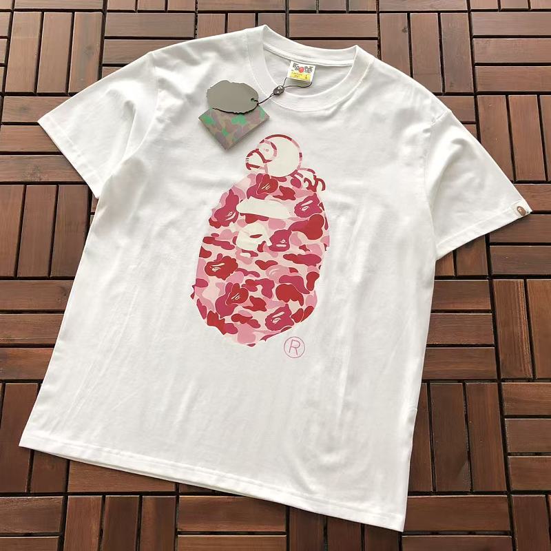 BAPE T-SHIRT 77072150 (im 185CM 70KG iwear size L in the photo)