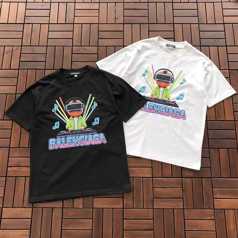 BALENCIAGA T-SHIRT 88081757 (im 185CM 70KG iwear size L in the photo)