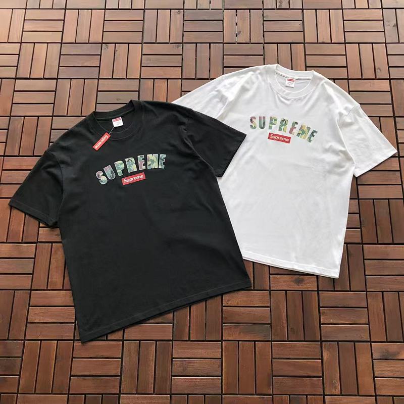 SUPREME T-SHIRT 77033019 (im 176CM 58KG iwear size M in the photo)