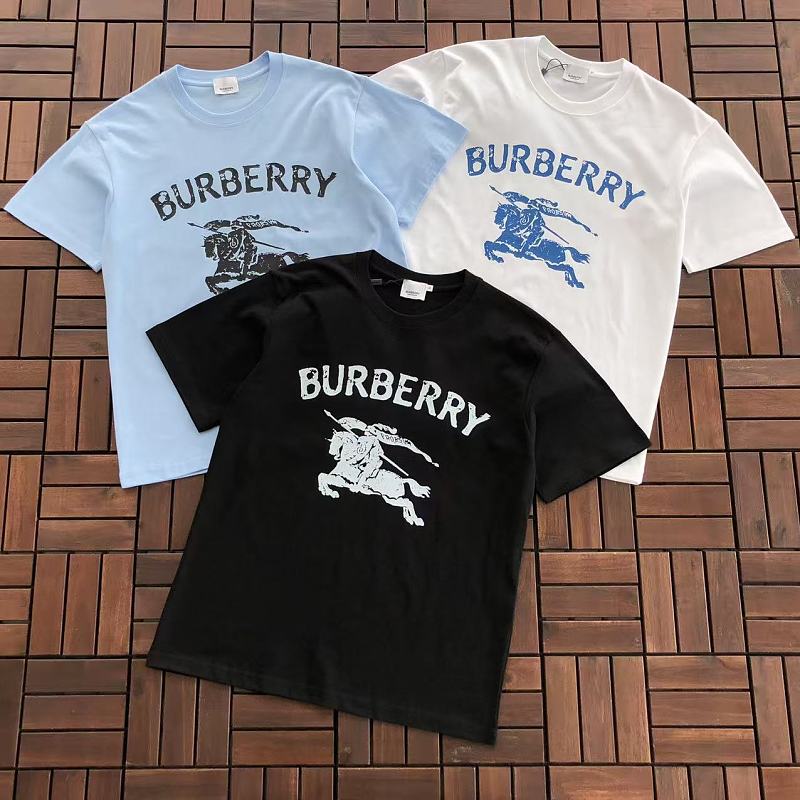 BURBERRY T-SHIRT 77050709 (im 185CM 80KG iwear size M in the photo)