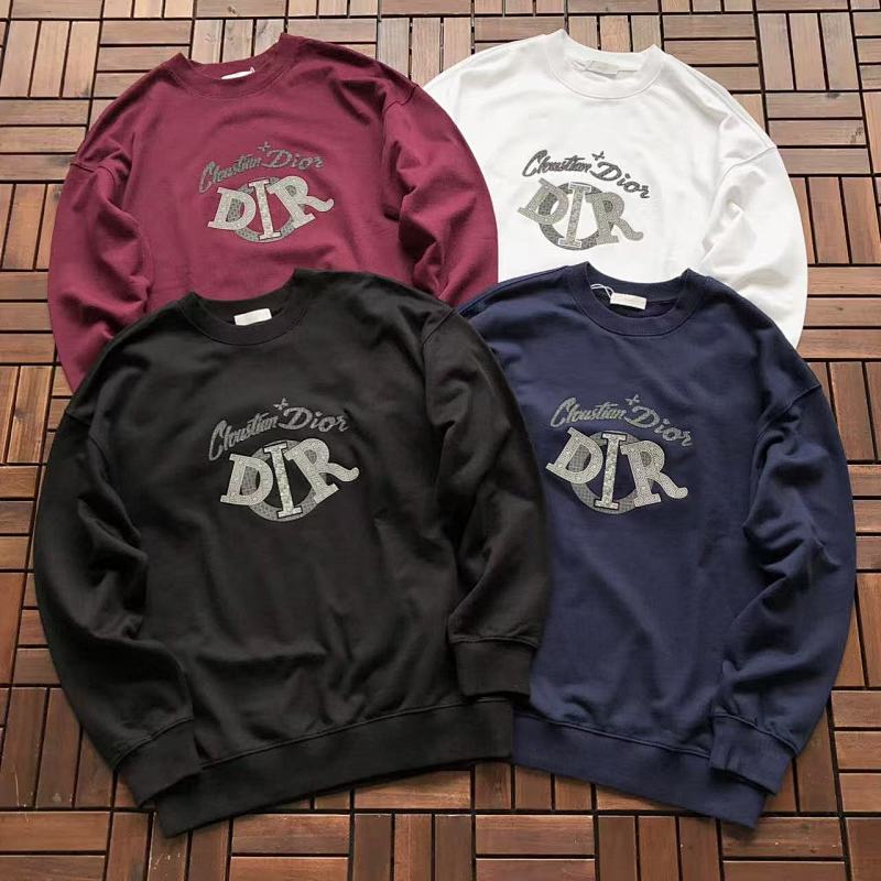 DIOR SWEATER (im 176CM 58KG iwear size M in the photo) 11111311
