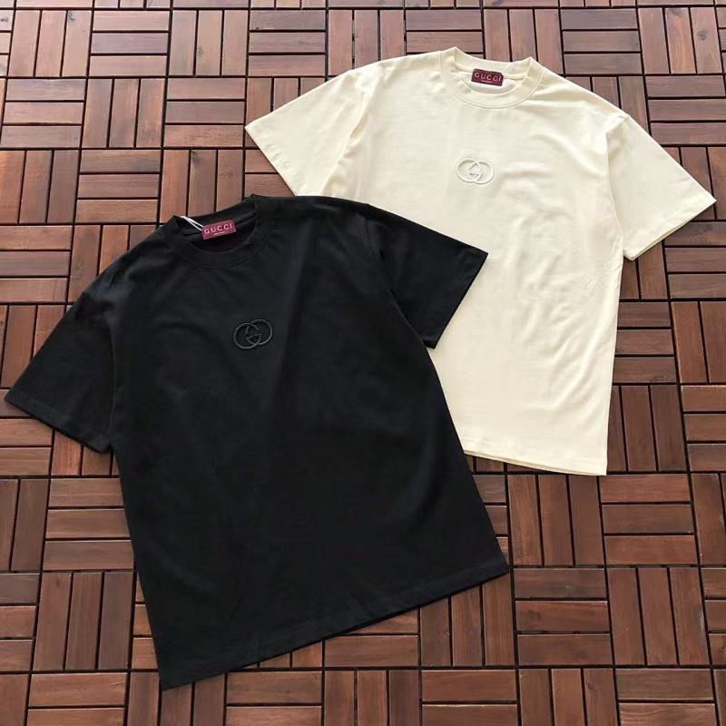 GUCCI T-SHIRT 77030629 (im 185CM 70KG iwear size XL in the photo)