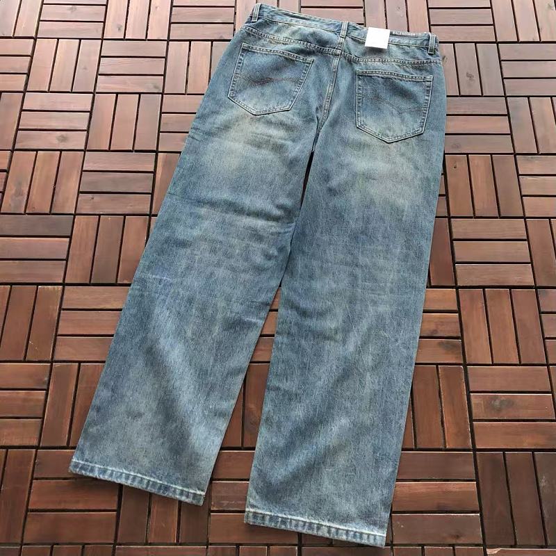 BALENCIAGA JEANS 66070731 (im 185CM 70KG iwear size 34 in the photo)