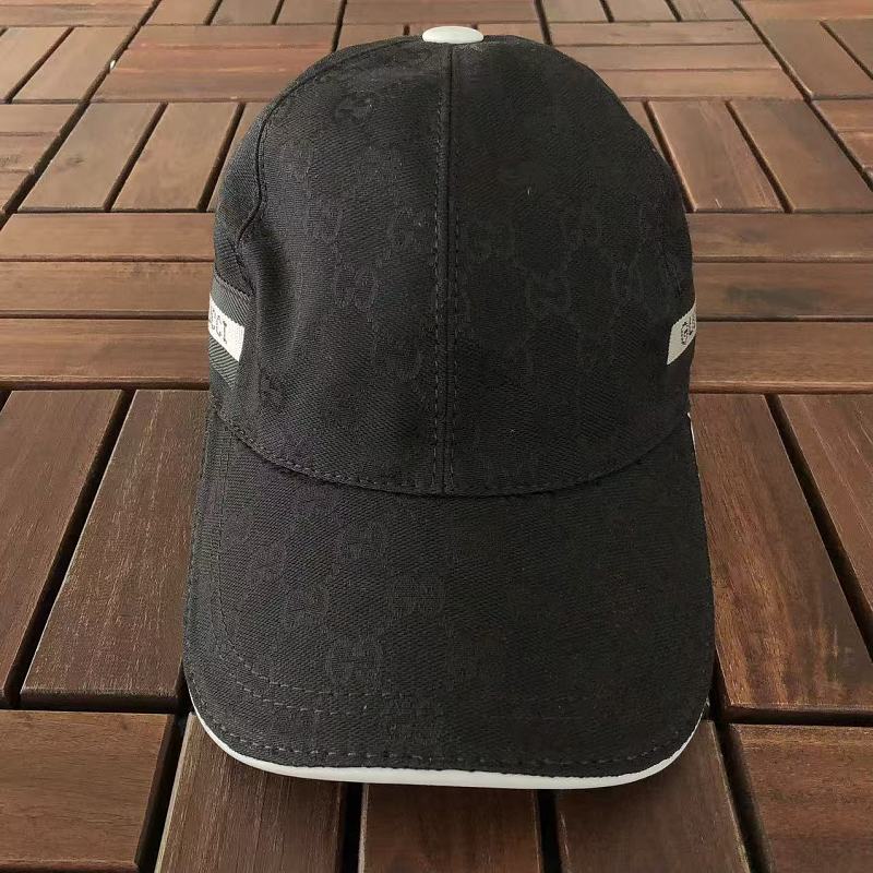 GUCCI CAP 55042655