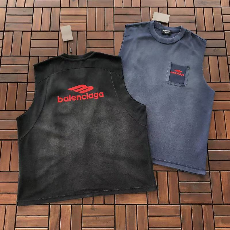 BALENCIAGA VEST 55082124 (im 185CM 70KG iwear size 2XL in the photo)