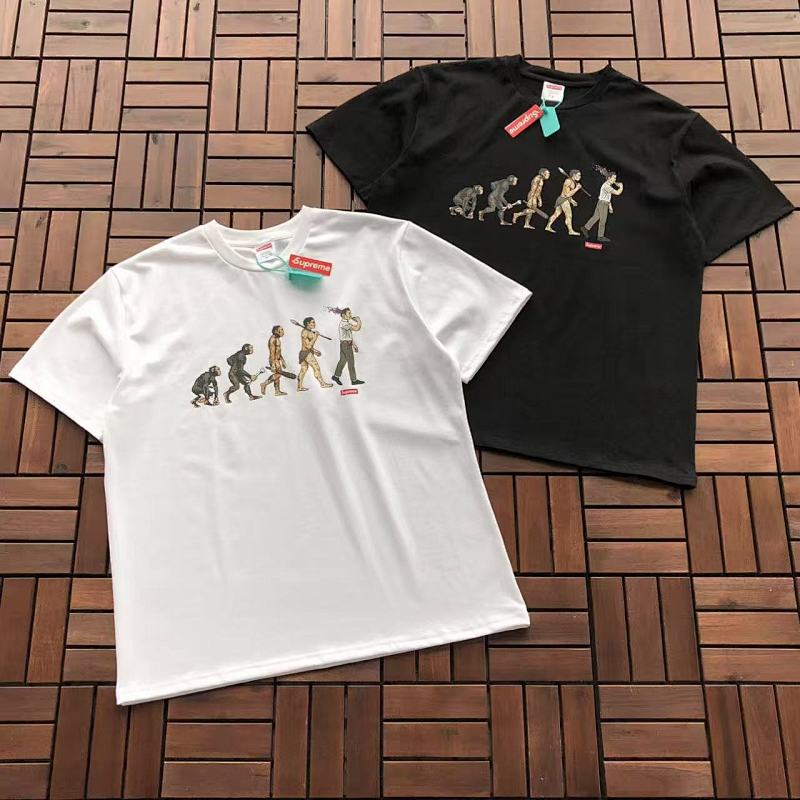 SUPREME T-SHIRT 88040421 (im 180CM 68KG iwear size M in the photo)