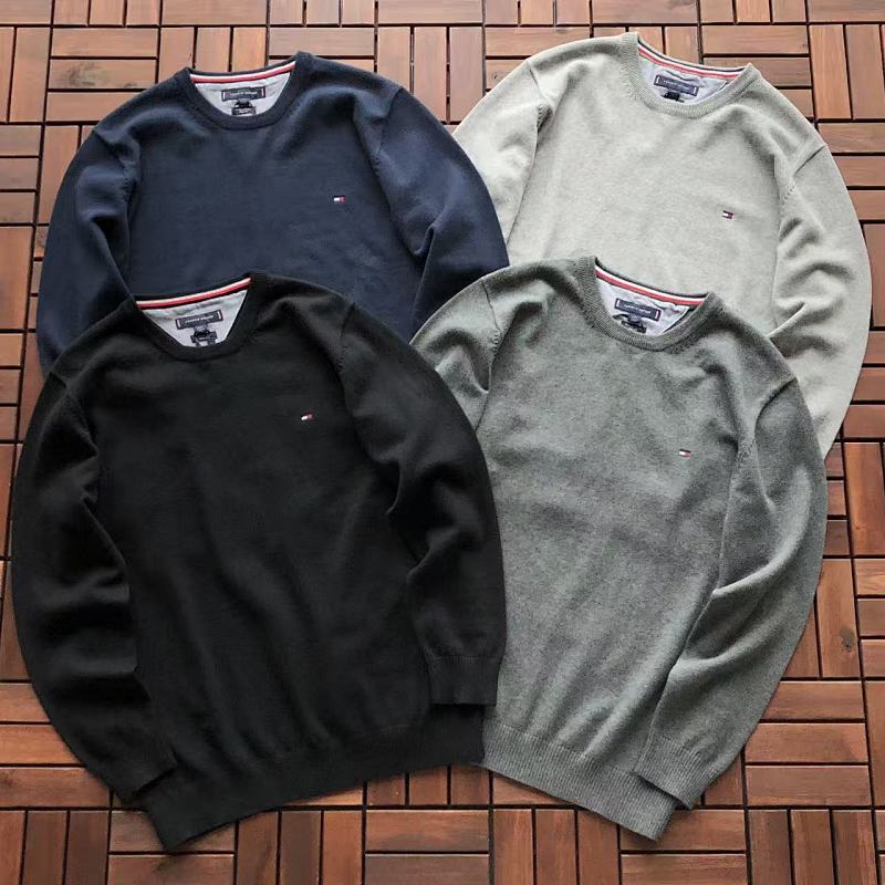 T 🔥🔥🔥 H🔥🔥🔥R SWEATER 22092127 (im 176CM 58KG iwear size L in the photo)