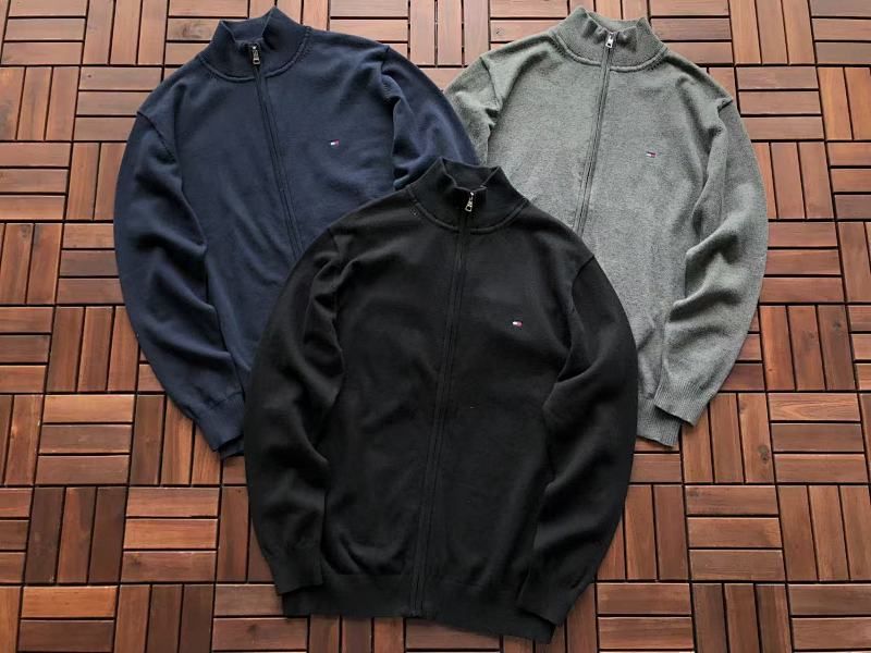 T 🔥🔥🔥 H🔥🔥🔥R SWEATER 22092124 (im 180CM 68KG iwear size 2XL in the photo)