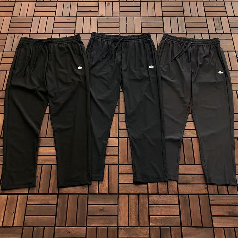 LACOSTE TROUSERS 66011111 (im 185CM 80KG iwear size 2XL in the photo)