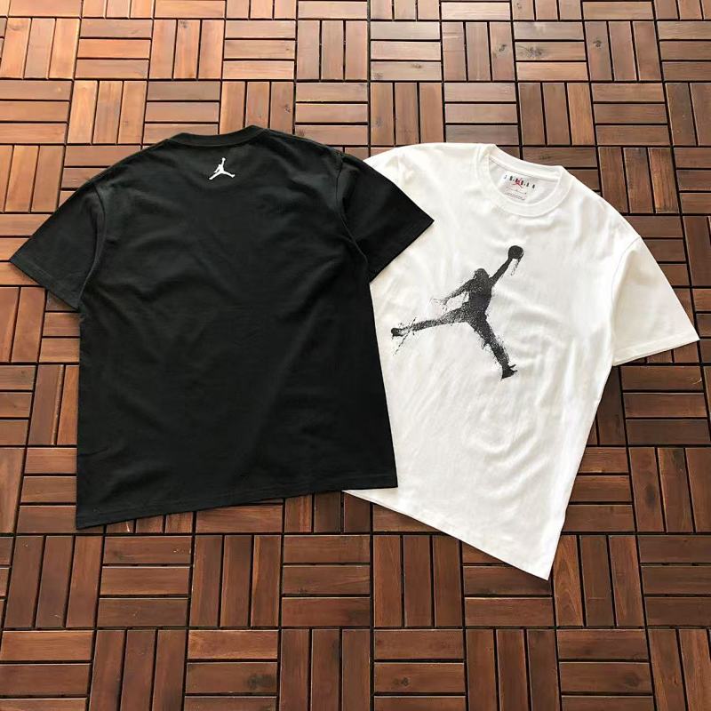 AIR JORDAN T-SHIRT 11111424 (im 185CM 80KG iwear size M in the photo)