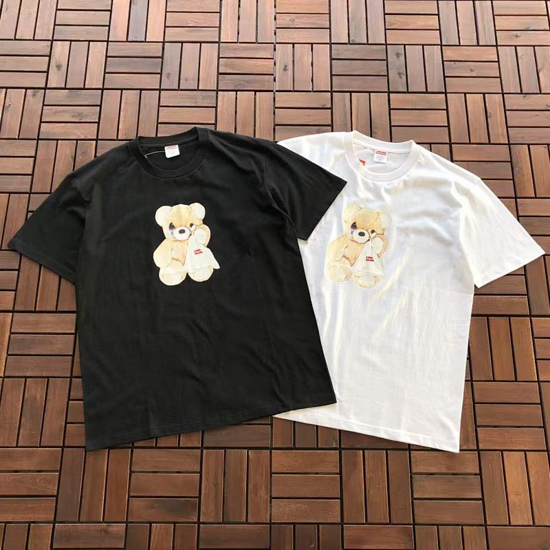 SUPREME T-SHIRT 33120446 (im 180CM 68KG iwear size M in the photo)