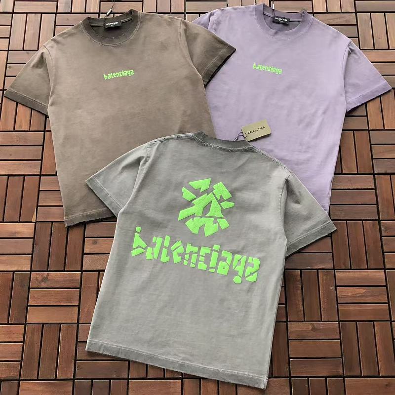 BALENCIAGA T-SHIRT 77071601 (im 185CM 80KG iwear size S in the photo)