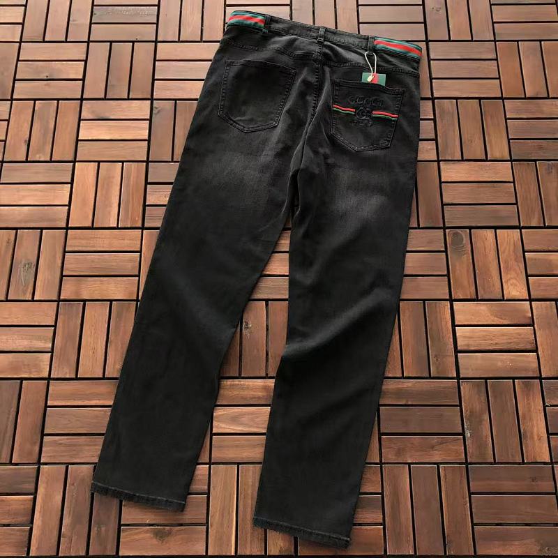GUCCI JEANS 22122914 (im 185CM 80KG iwear size 34 in the photo)