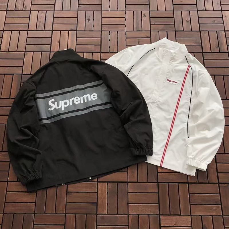 SUPREME JACKET 66080553 (im 185CM 70KG iwear size M in the photo)