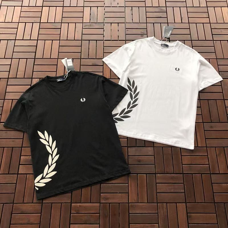 FRED PERRY T-SHIRT 88050312 (im 185CM 80KG iwear size L in the photo)
