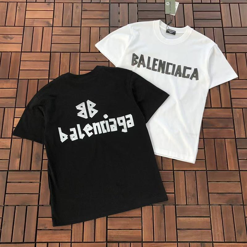 BALENCIAGA T-SHIRT 77052868 (im 185CM 70KG iwear size M in the photo)
