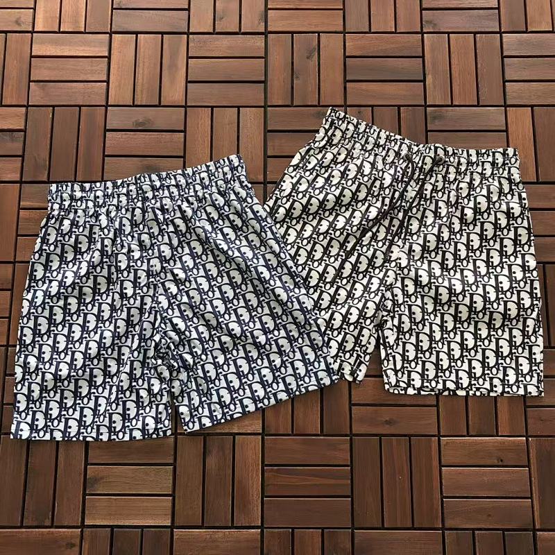 DIOR SHORTS 55010805 (im 180CM 68KG iwear size L in the photo)