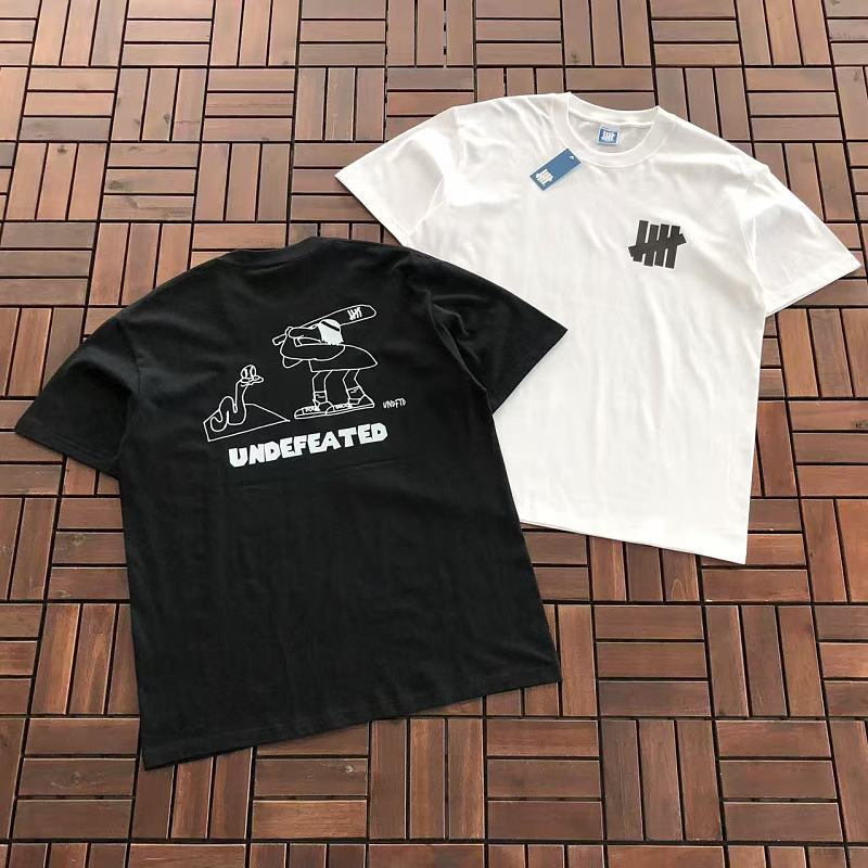 UNDEFEATED T-SHIRT 55070657 (im 185CM 80KG iwear size L in the photo)