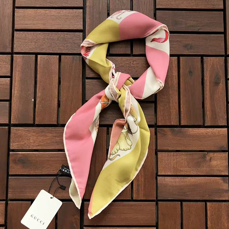 GUCCI SCARF 66032531