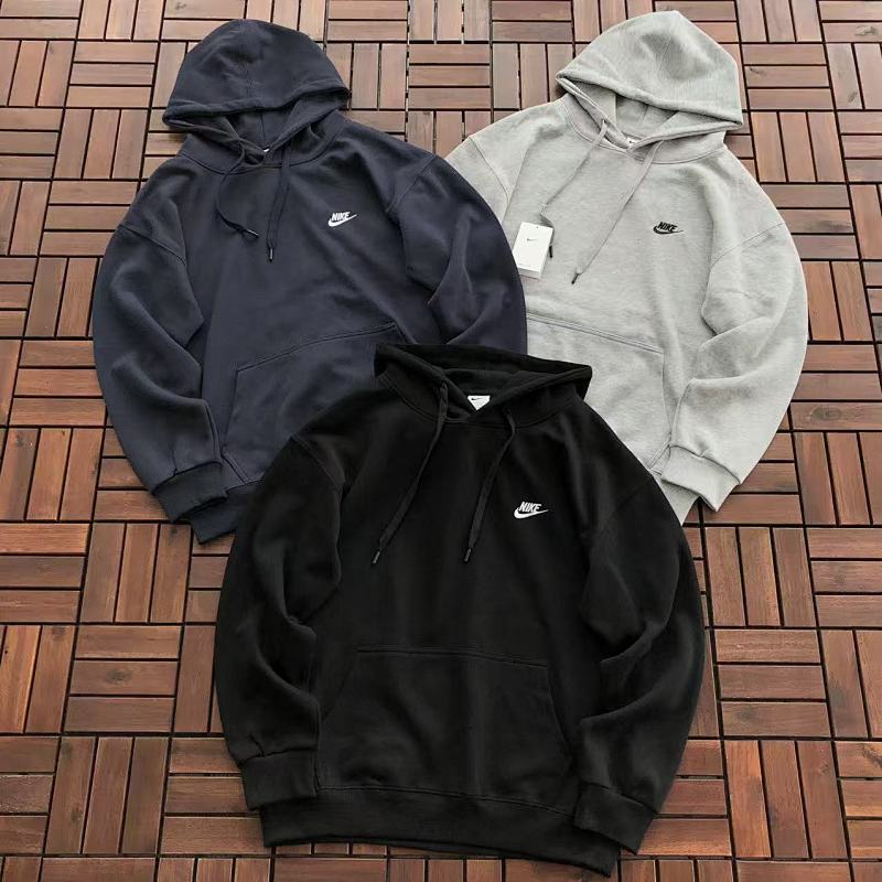 NIKE HOODIE 77030805 (im 176CM 58KG iwear size M in the photo)