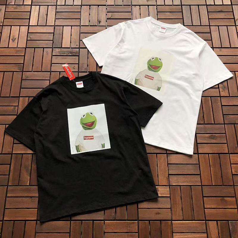 SUPREME T-SHIRT 55040252 (im 180CM 68KG iwear size M in the photo)