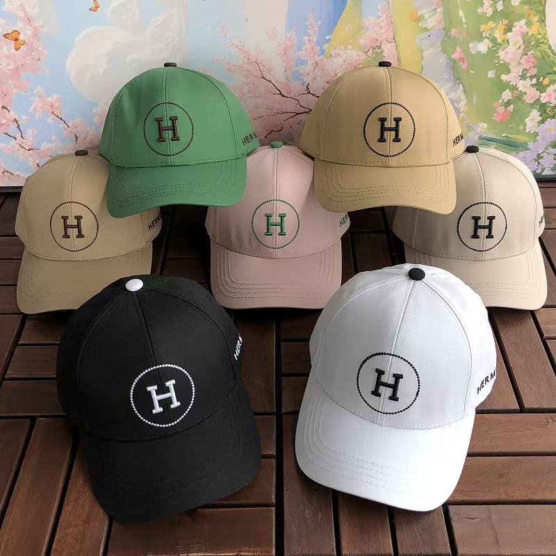 HERMES CAP 55051945