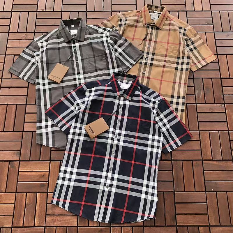 BURBERRY T-SHIRT SHIRT 55061347 (im 185CM 70KG iwear size L in the photo)