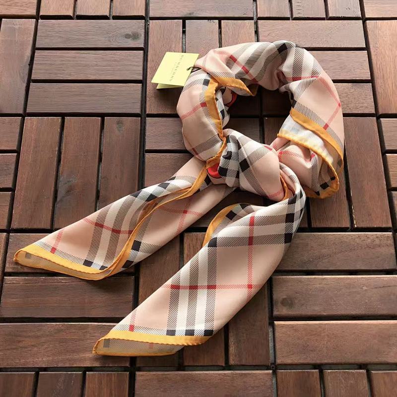 BURBERRY SCARF 55041376