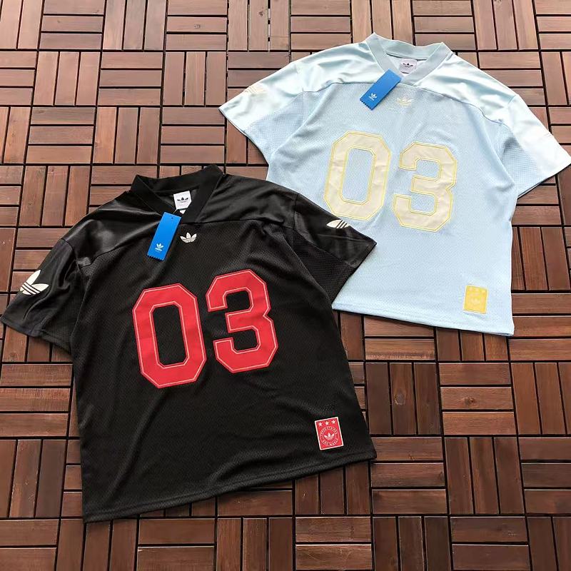 ADIDAS T-SHIRT 66060417 (im 185CM 80KG iwear size M in the photo)