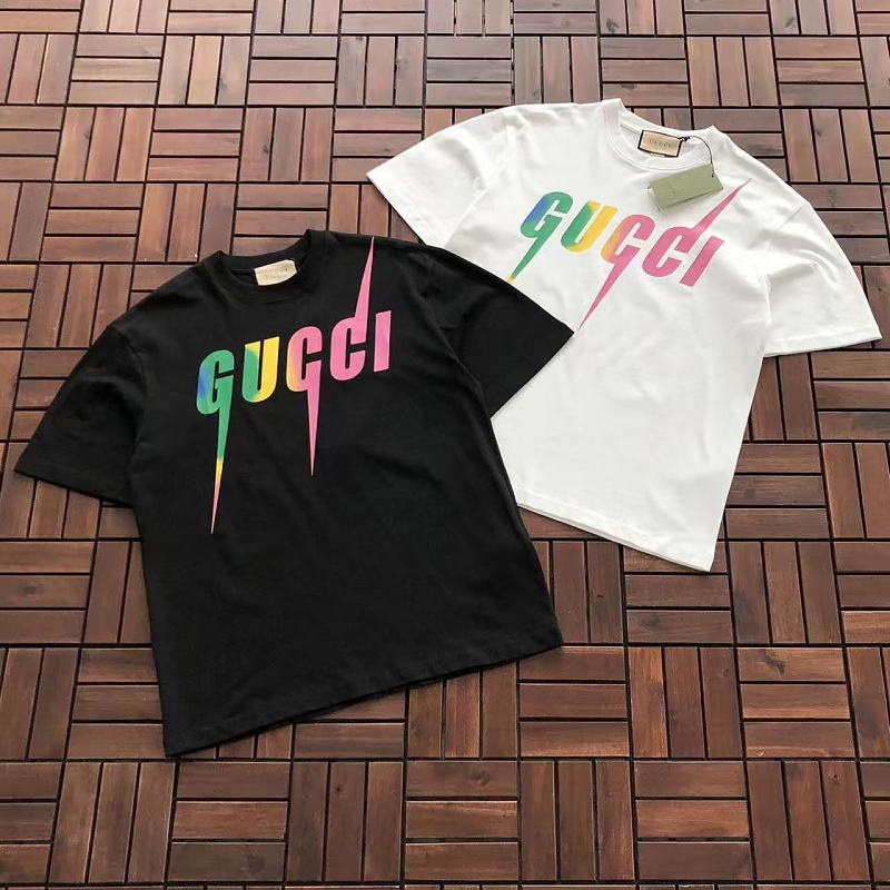 GUCCI T-SHIRT 66042227 (im 176CM 58KG iwear size S in the photo)