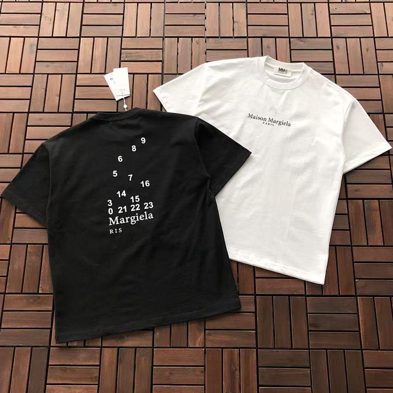 MAISON MARGIELA T-SHIRT 66012103 (im 185CM 80KG iwear size S in the photo)