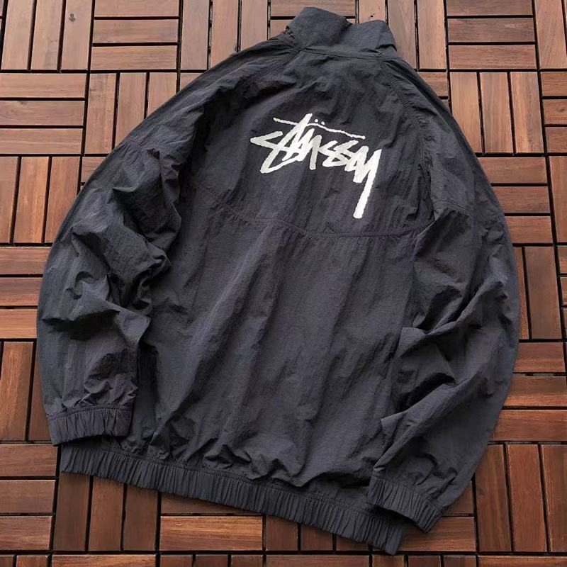 NIKE& STUSSY JACKET 88032022 (im 180CM 68KG iwear size M in the photo)