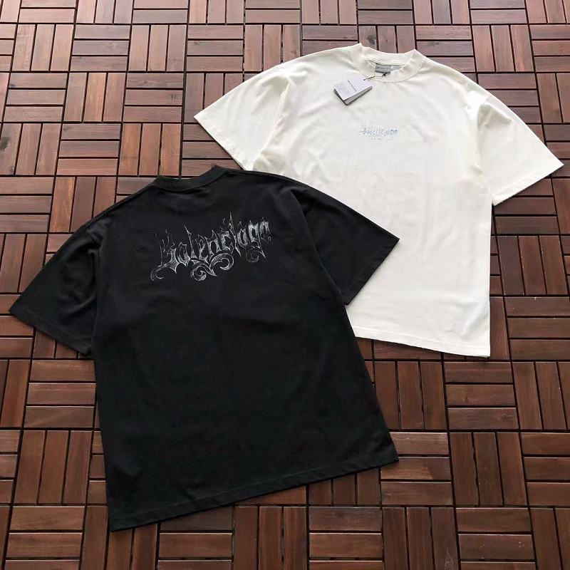 BALENCIAGA T-SHIRT 66052517 (im 185CM 70KG iwear size S in the photo)