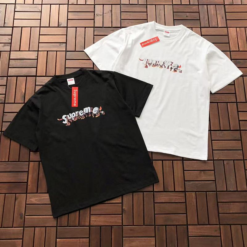 SUPREME T-SHIRT 55011116 (im 176CM 58KG iwear size S in the photo)