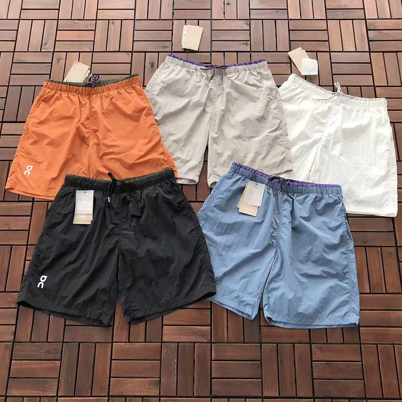 ON RUNNING SHORTS 55062971 (im 185CM 70KG iwear size L in the photo)