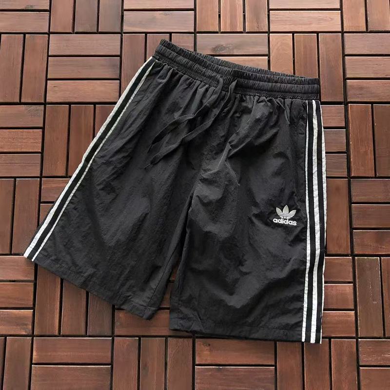 ADIDAS SHORTS 66062555 (im 180CM 68KG iwear size M in the photo)