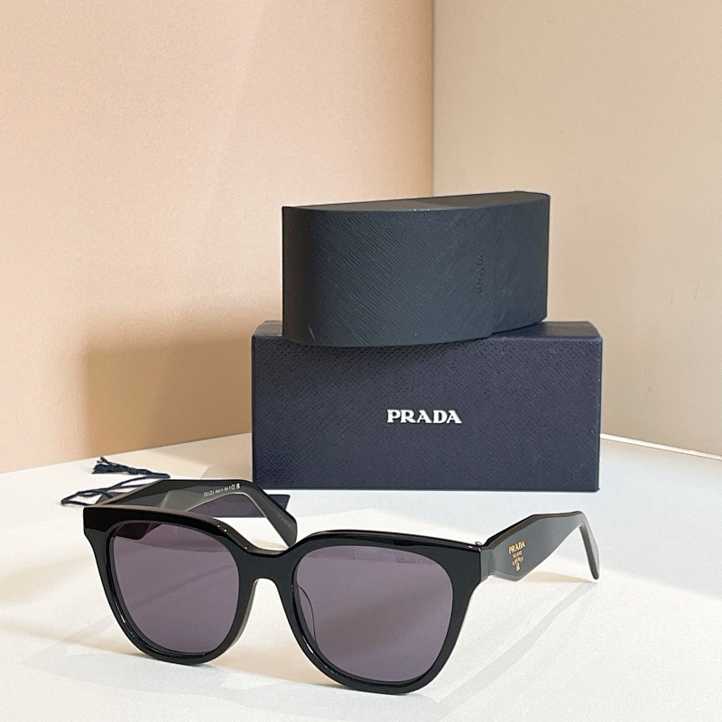 PRADA SUNGLASSES 11122368