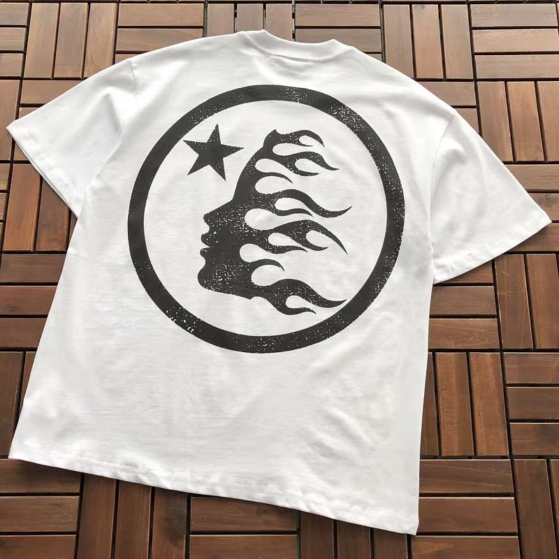 HELLSTAR T-SHIRT 55090117 (im 185CM 70KG iwear size M in the photo)