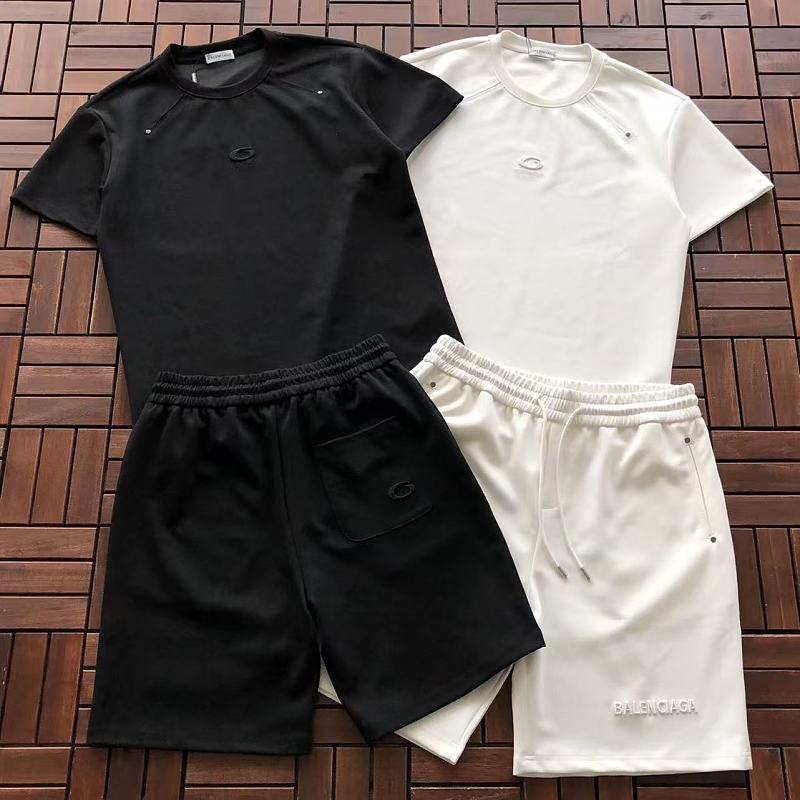 BALENCIAGA T-SHIRT SHORTS 55070237 (im 185CM 70KG iwear size L in the photo)